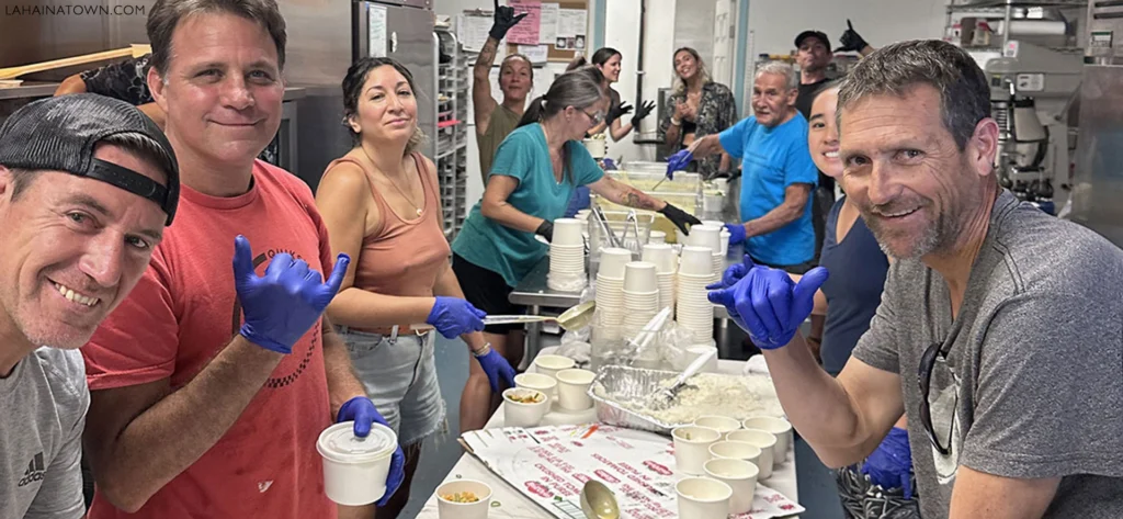 Maui community volunteers